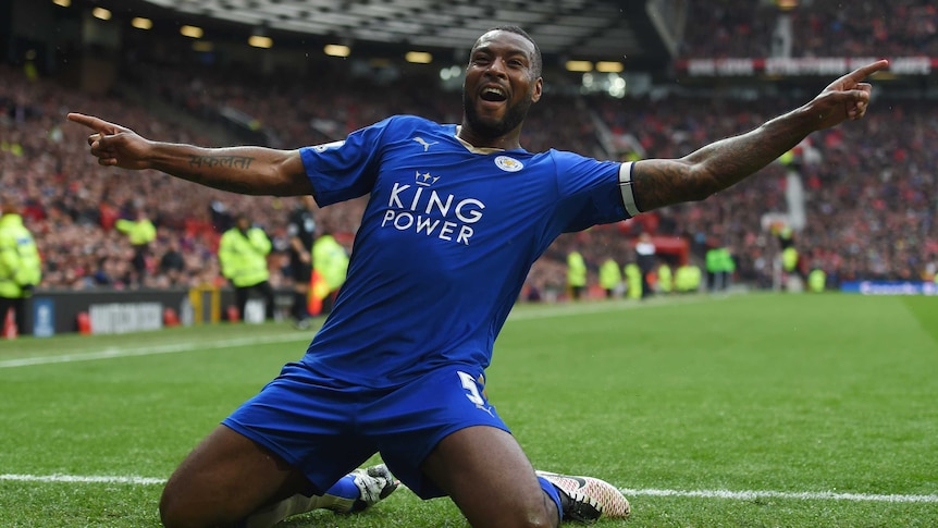 Wes Morgan celebrates equaliser for Leicester City against Manchester United