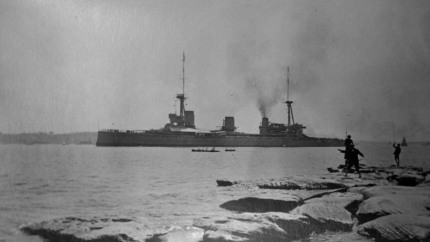 HMAS Australia enters Sydney Harbour on 4 October 1913