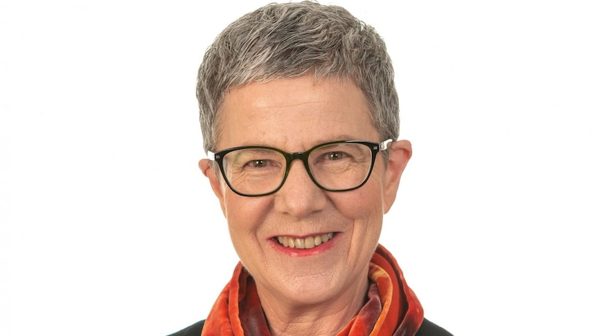Photo of Director-General of the National Library Australia Marie-Louise Ayres Lady with glasses and grey hair. 