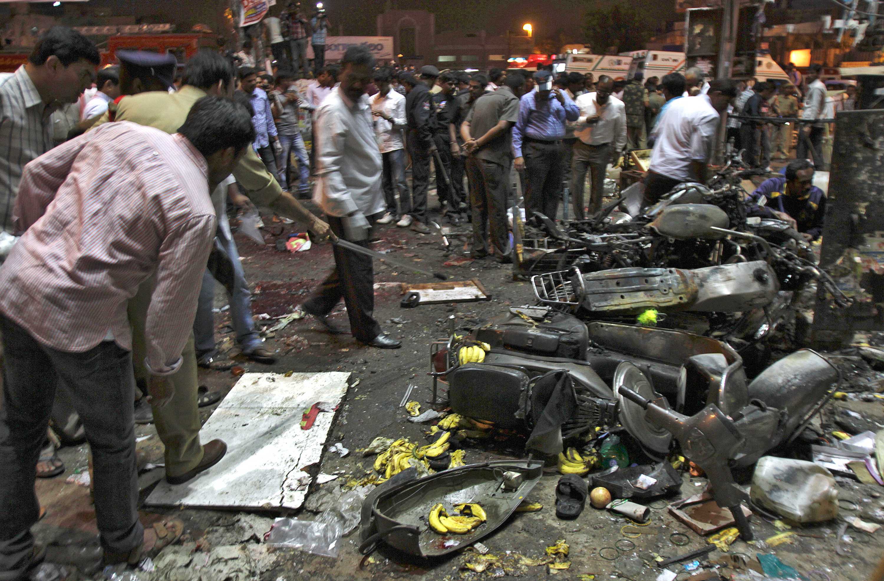 Deadly Bomb Attacks Hit Indian City Of Hyderabad - ABC News