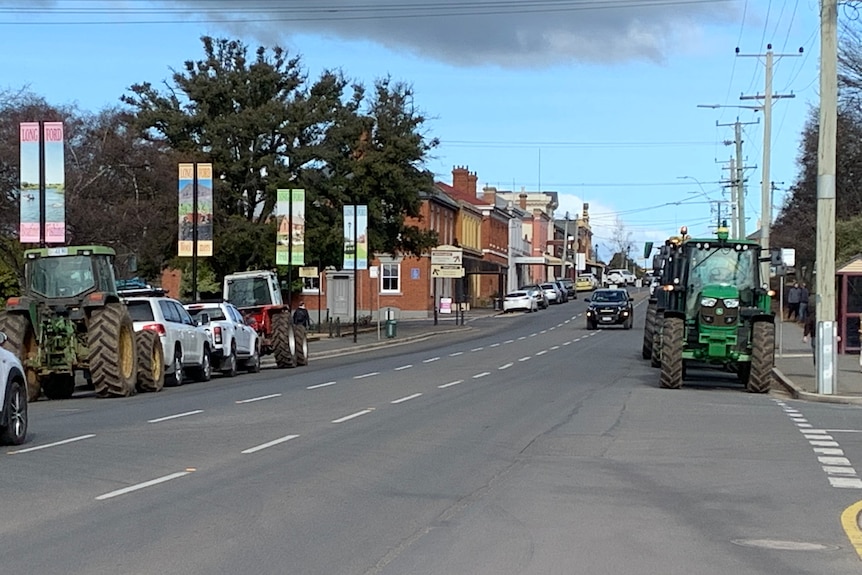 Main street of the Tasmanian town of Longford