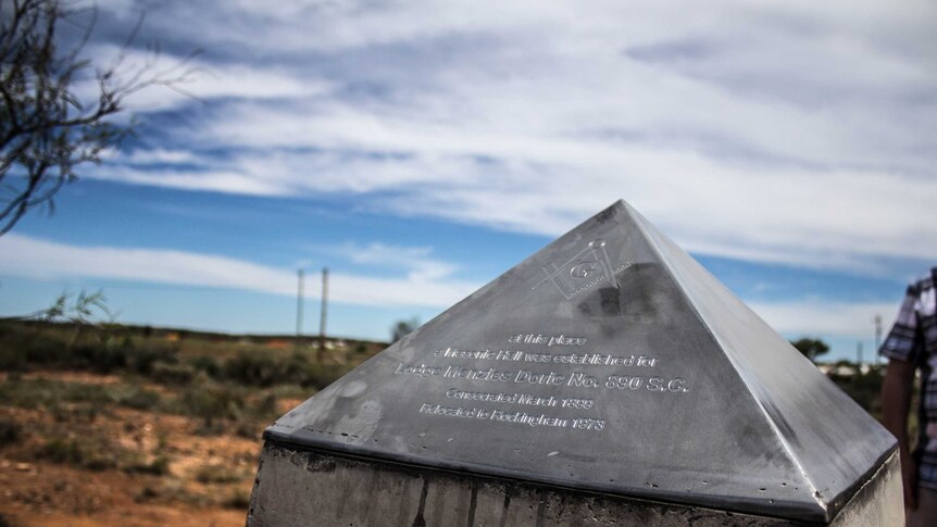 The Masonic Obelisk unveiled at Menzies