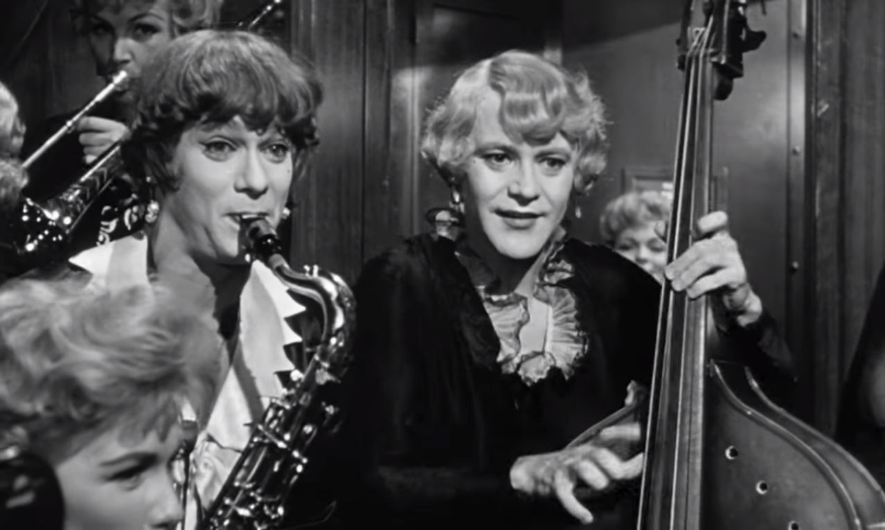 Some Like It Hot (8/11) Movie CLIP Just Call Me Junior (1959) HD YouTube