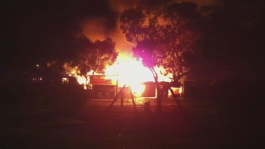 Town shattered by $1m general store fire - ABC News