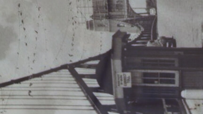 Toll booth on the Indooroopilly toll bridge in the 1930s.