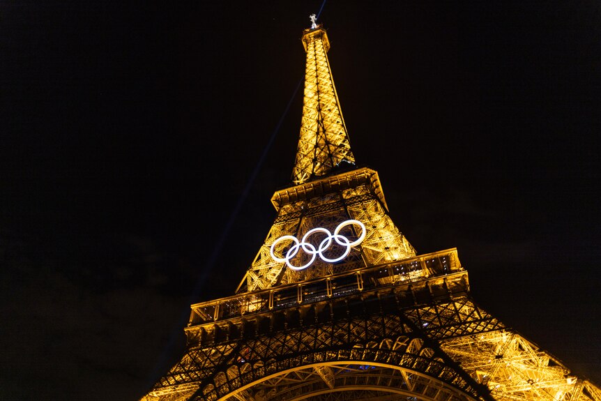 The Eiffel Tower lit up at night