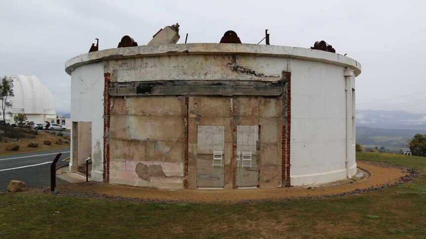 The remains of the old observatory still stand at the top of Mt Stromlo