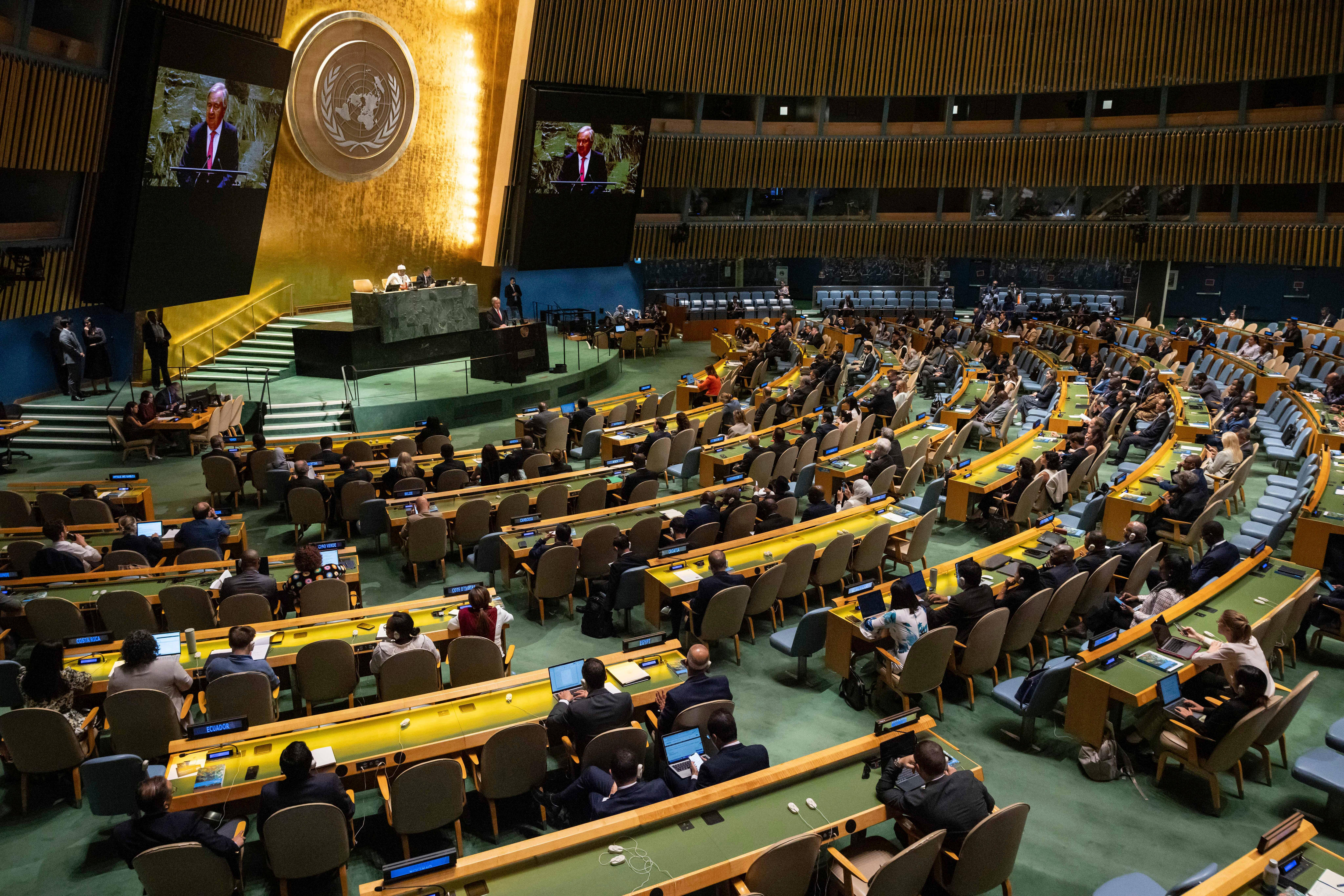 United Nations General Assembly Votes To Demand Israel End Palestinian ...