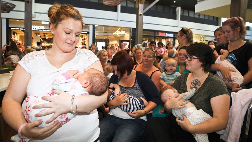 Mass breast feeding protest at a Bendigo shopping centre