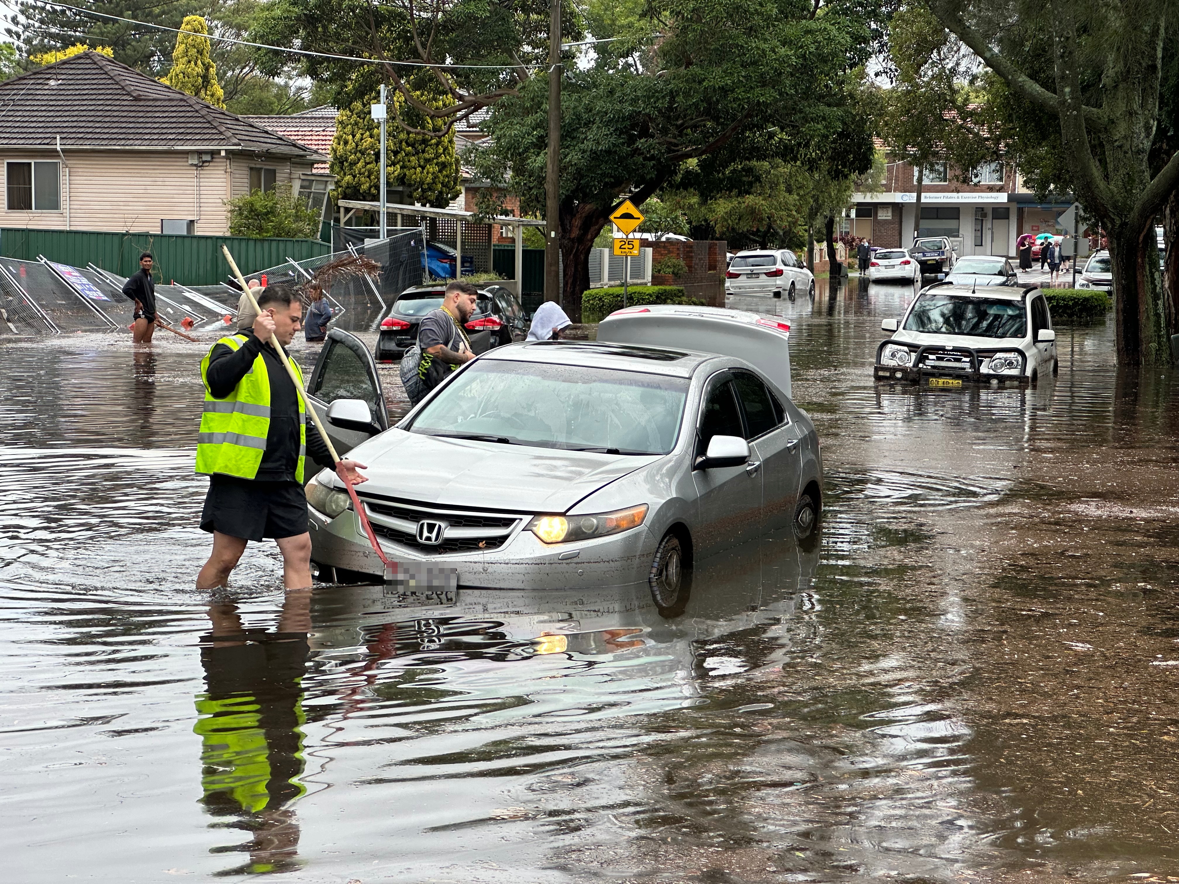 Storms Lash East Coast Of Australia - ABC News