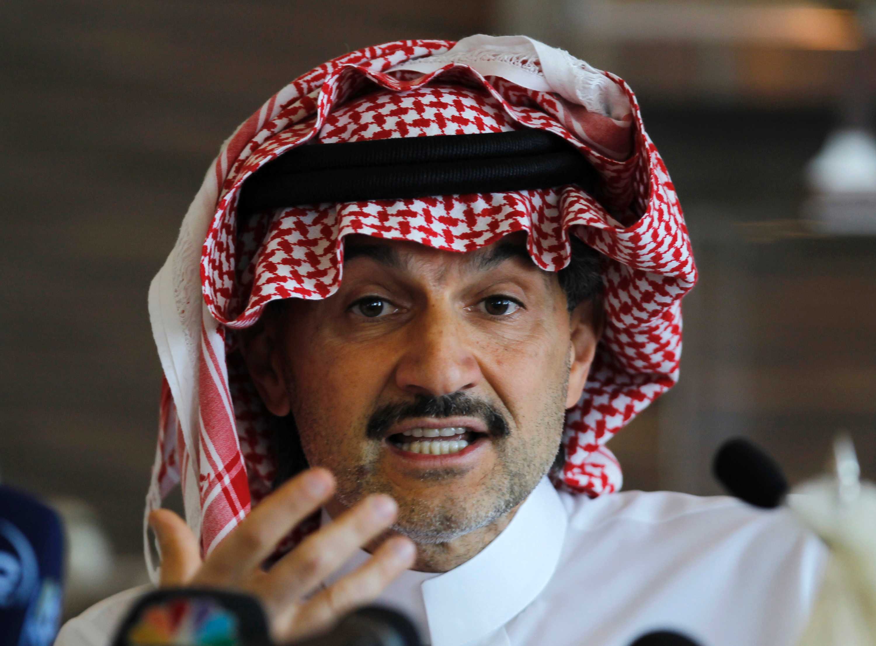 Saudi Arabia's Prince Alwaleed Bin Talal Among Royals, Ministers ...