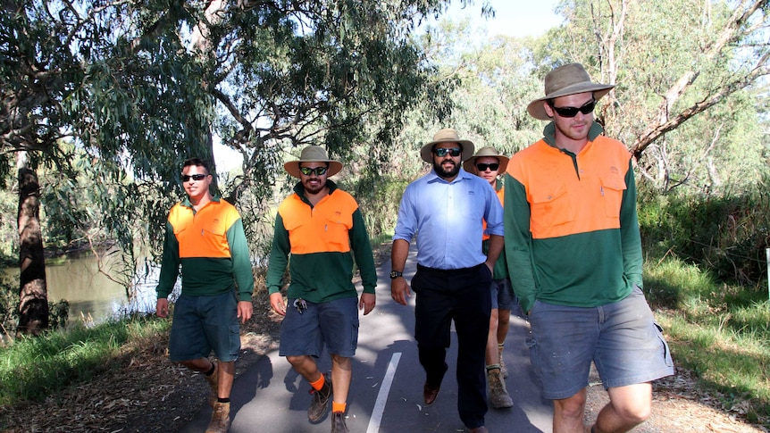 Albury City workers walk the Wagirra Trail