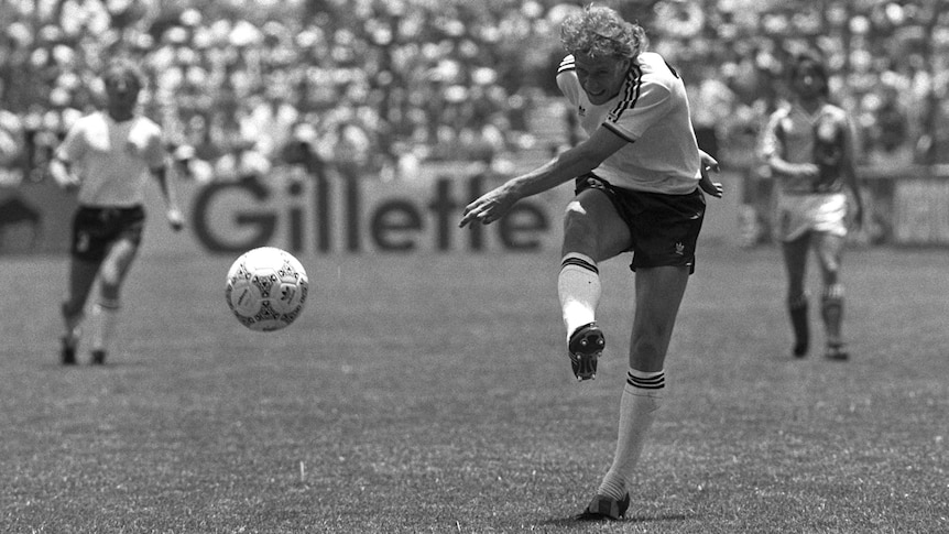 Le footballeur allemand Andreas Brehme, auteur du but vainqueur de la finale de la Coupe du monde 1990, est décédé à 63 ans.