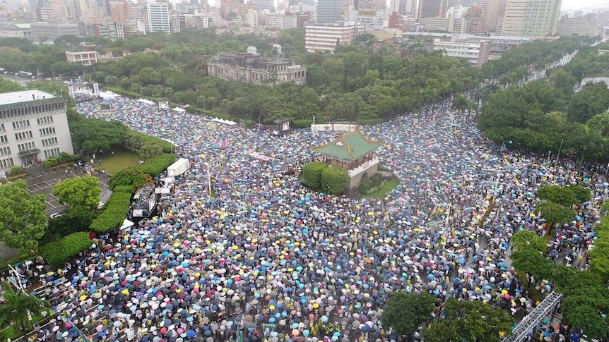 6月23日台北反亲中媒体游行集会