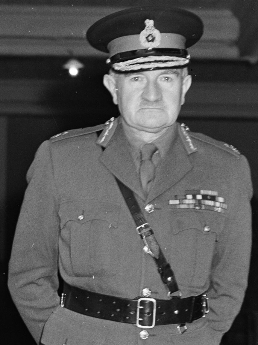 Sir William Slim, a British general during World War II, at the Wellington Town Hall in New Zealand.