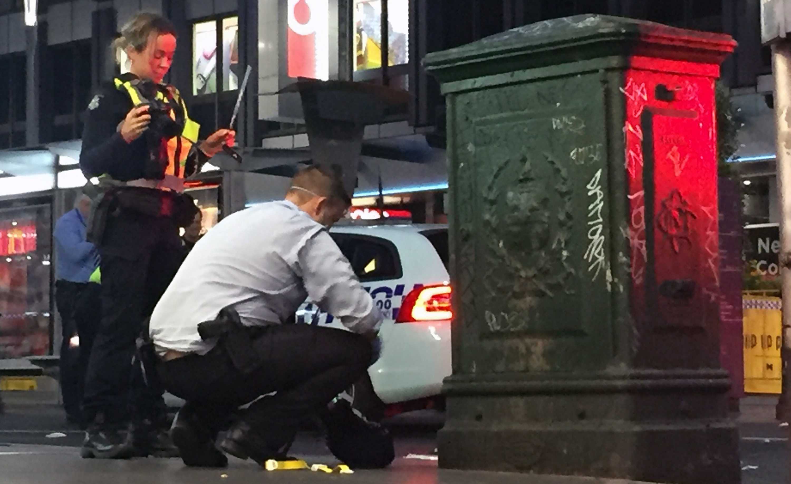 Man, woman stabbed near Melbourne's Flinders Street station - ABC News