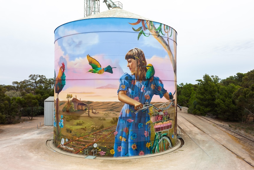 Artists working on the silo art at Bute, on the Yorke Peninsula, SA.