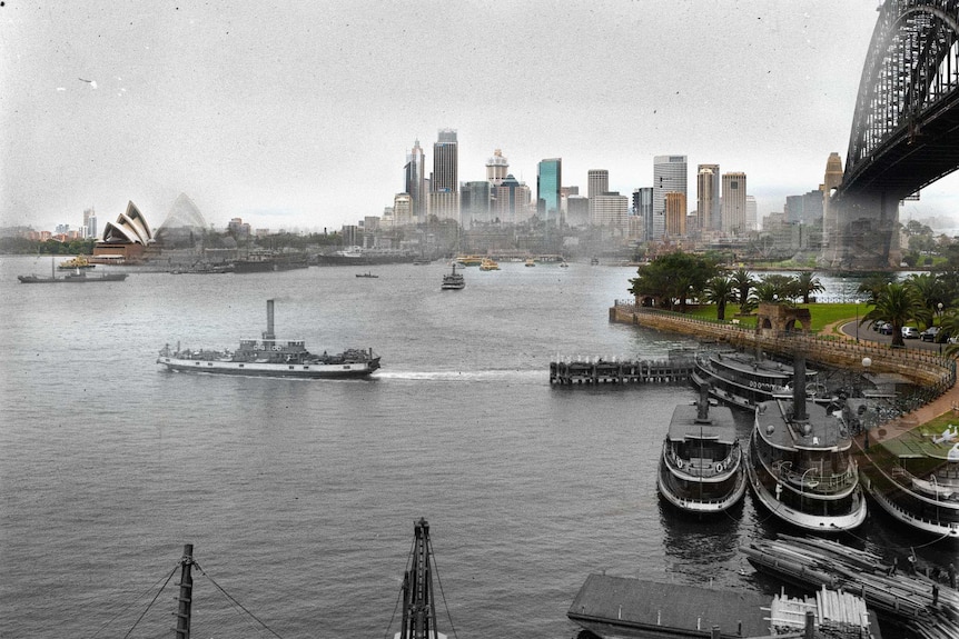 Transitions 1914-2014, Circular Quay