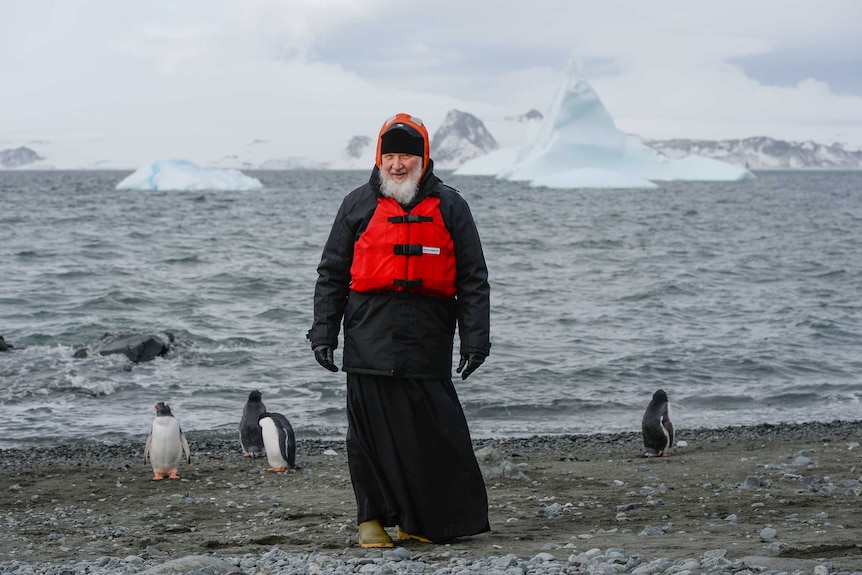 Russian Orthodox Patriarch Kirill visits Antarctica