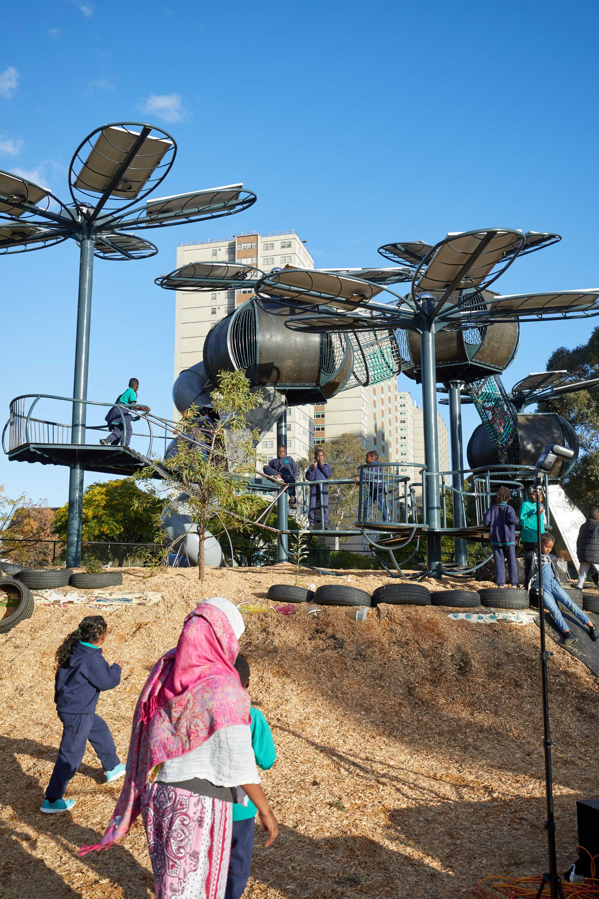 'Dystopian treasure island' playground created for Fitzroy public housing estate kids ABC News