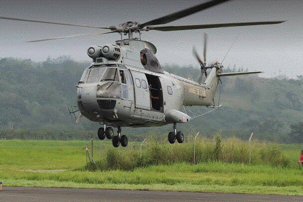 Franis helicopter we karim PM Salwai go lukim disasta long Pentecost
