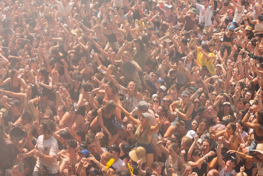 The crowd at Falls Festival Marion Bay 2017