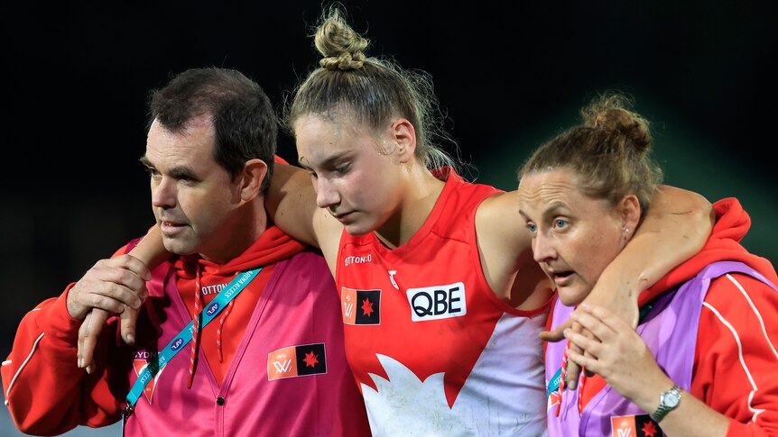 Les Swans de Sydney perdent lors de leurs débuts dans l’AFLW alors que St Kilda enregistre une victoire de 29 points, Essendon bat Hawthorn aux Docklands