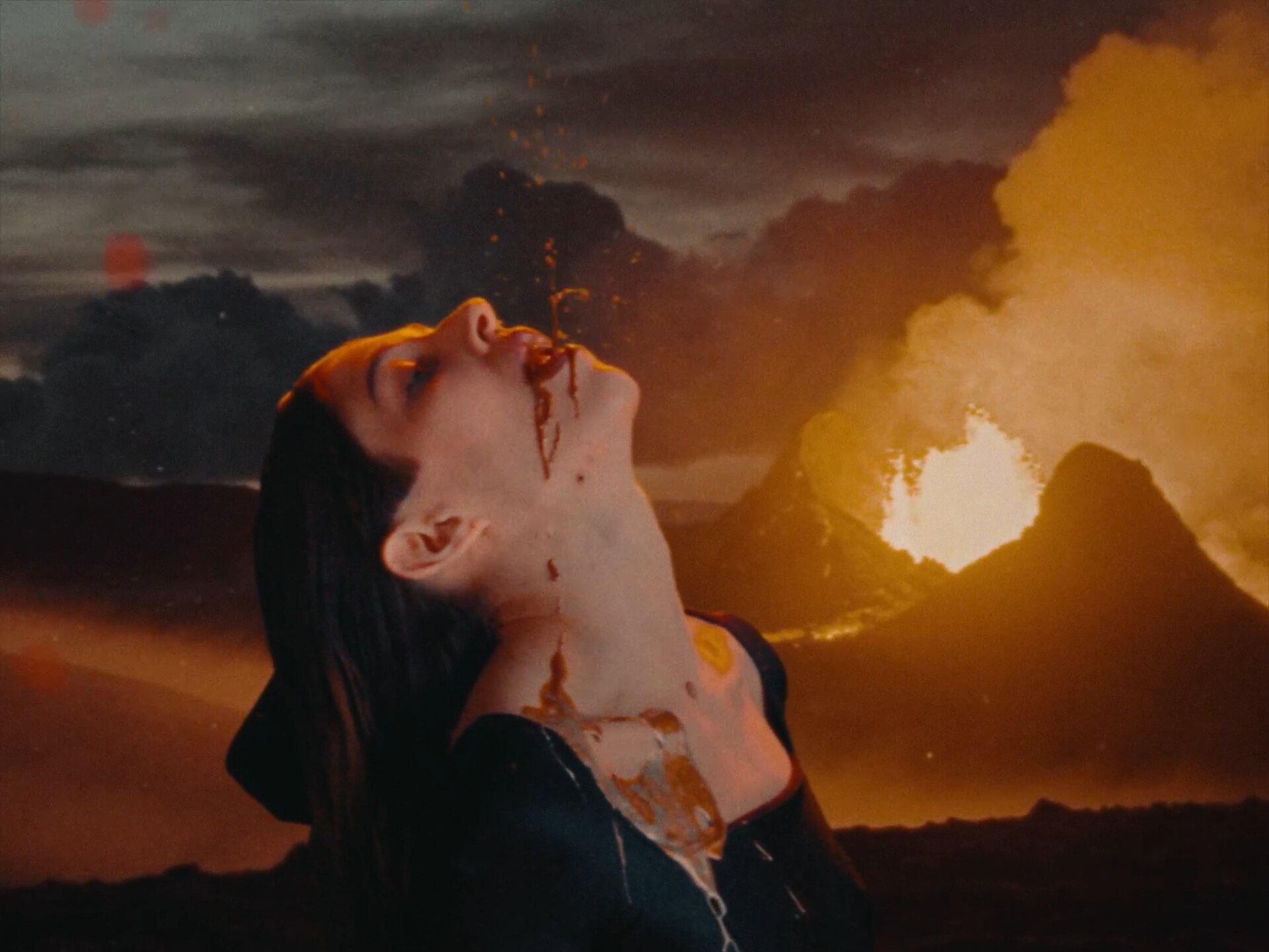 Feature Video: Caroline Polachek - Welcome To My Island - ABC Rage