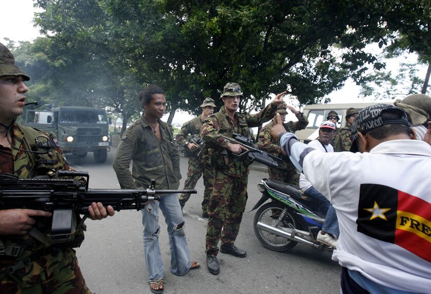 E Timor political tensions spark violence - ABC News