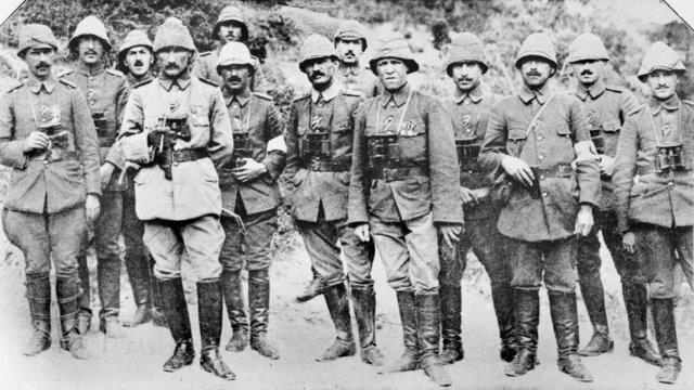Colonel Mustafa 'Ataturk' Kemal (fourth from left) with officers and staff of the Anfarta group, Gallipoli Peninsula, 1915.