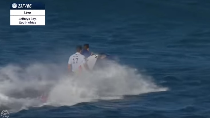 Competition was called off for the day after Julian Wilson's heat was interrupted by a shark. (Photo: World Surf League)