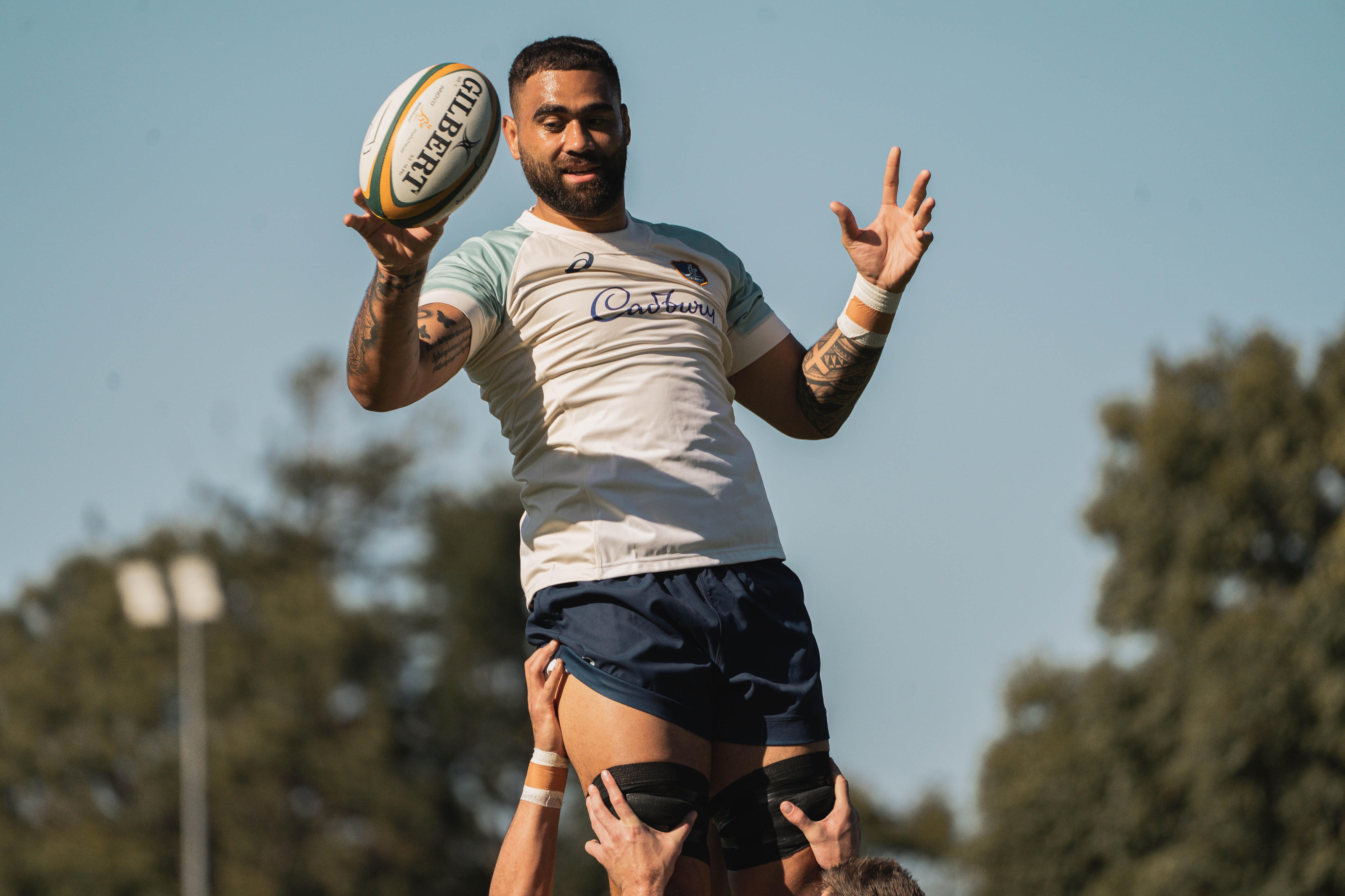  Lukhan Salakaia-Loto training with the Wallabies.