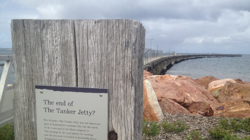 Plaque at the end of the Esperance Tanker Jetty