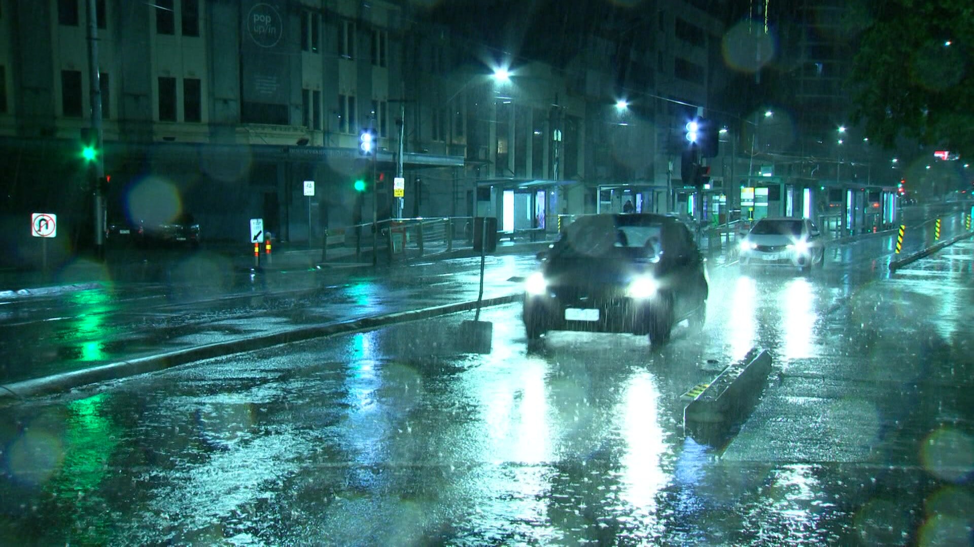 Dozens Of SES Rescues As Victoria Is Hit By Flash Flooding From ...