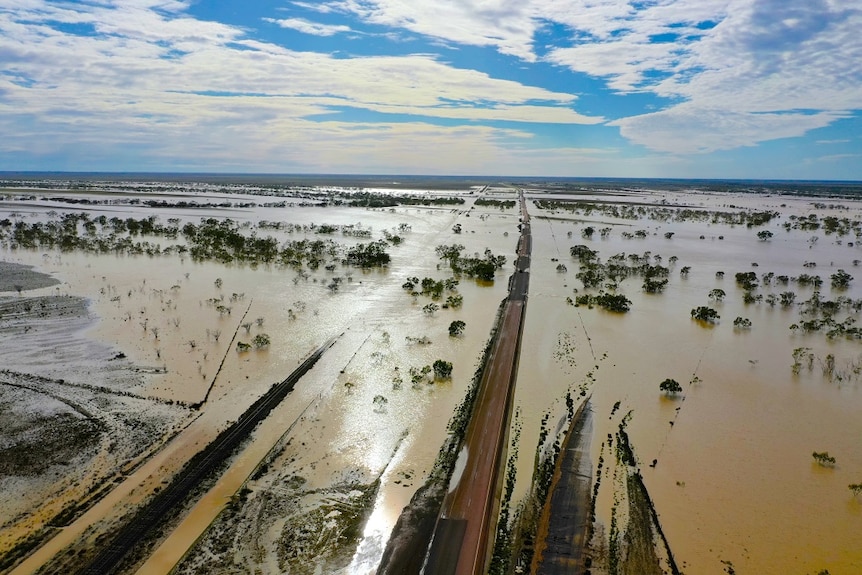 Landsborough Highway, south east of Winton, Queensland.