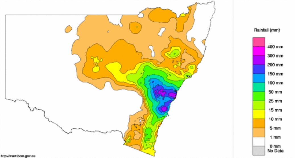a weather map shows an August 1986 ECL floods Sydney with hundreds of millimetres in 24 hours