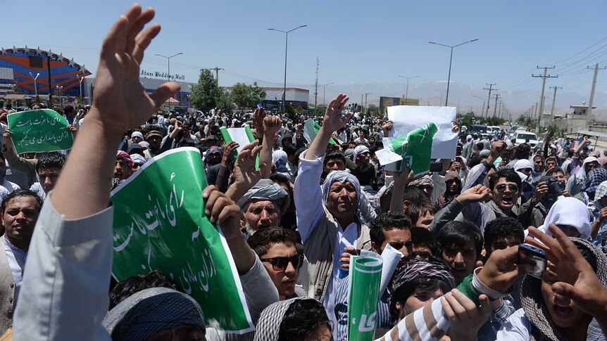 Afghans protest over alleged election fraud
