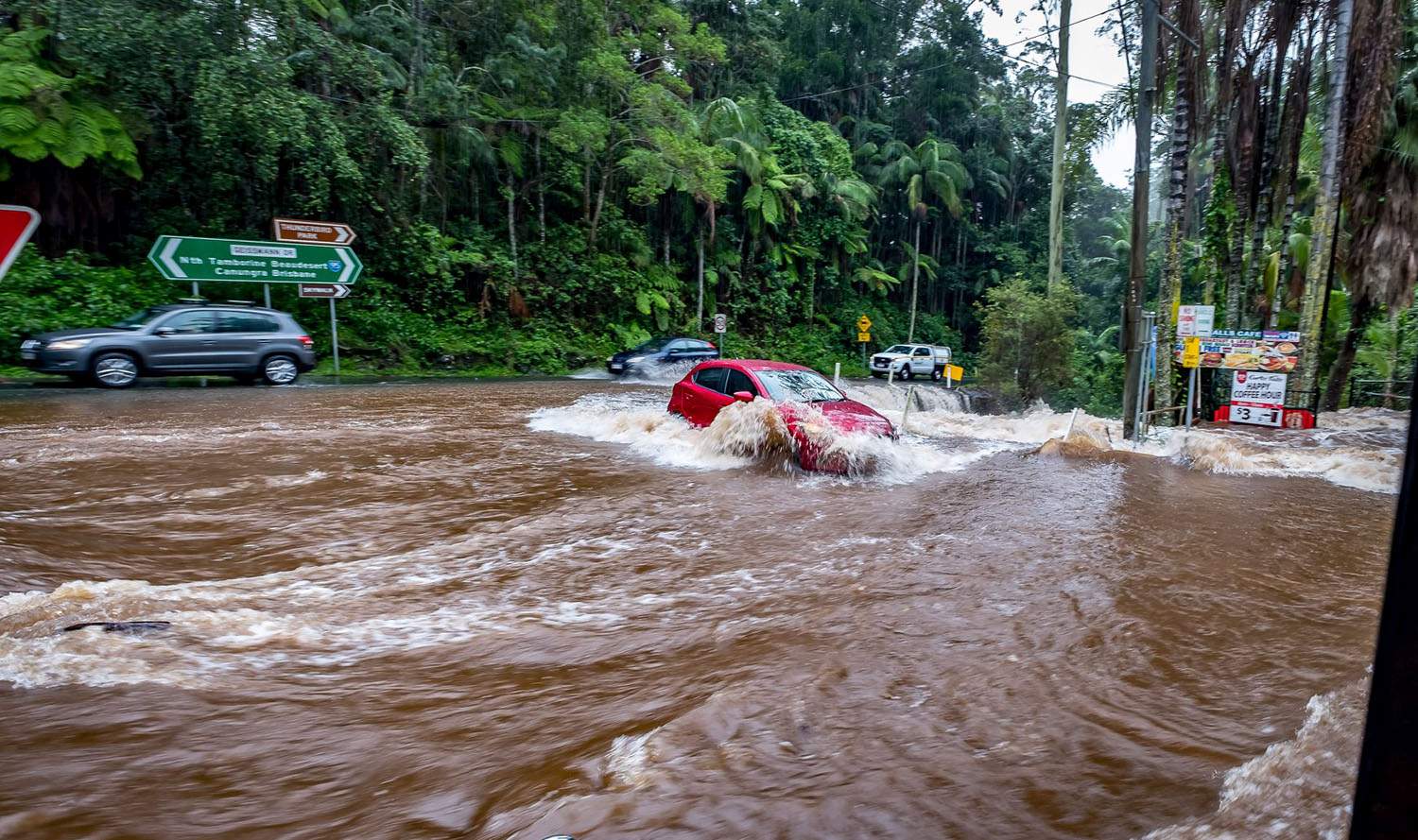 South East Queensland Battered By Severe Storms With Heavy Rainfall   329a4058bfe1dacb9a2af741eabe0d91