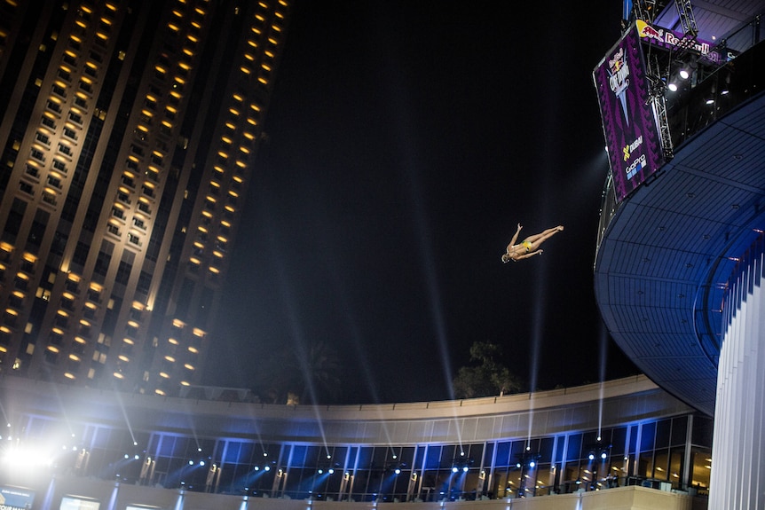 Iffland off the 20.5m platform