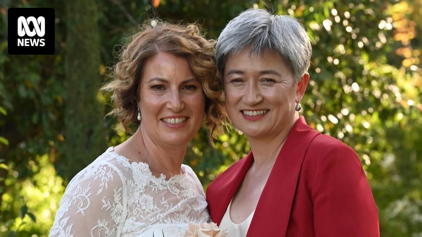Penny Wong épouse Sophie Allouache, partenaire de longue date, à Adélaïde