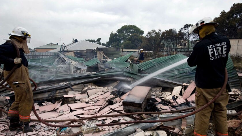 The Port Lincoln blaze destroyed 12 houses and nine sheds.