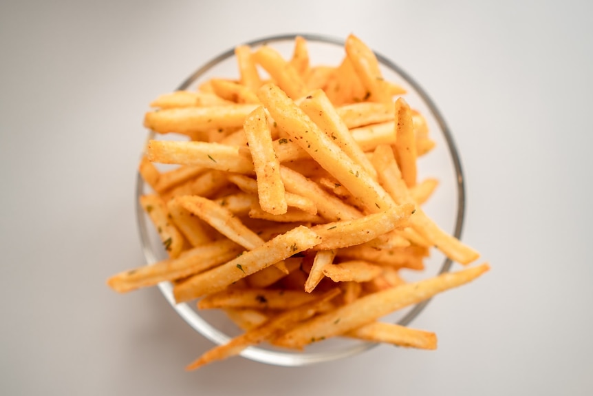 Hot chips in a bowl