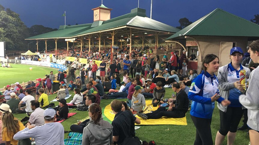 Crowds gather at North Sydney Oval