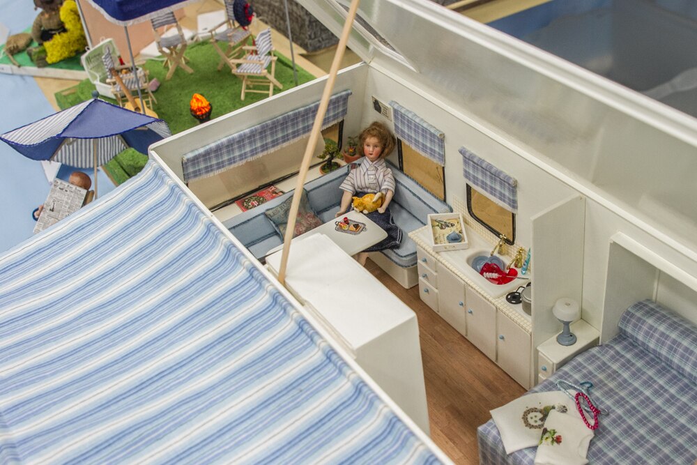 Miniature displays on a grand scale in Brisbane ABC News