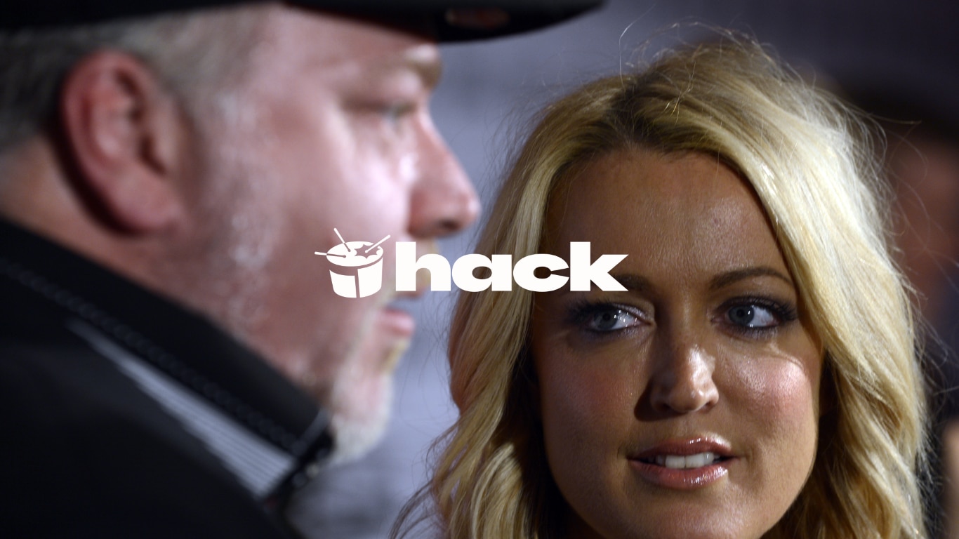 THE SHAKEUP: a radio break-up written in the stars, Dubai influencers + boy kibble