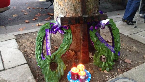 Unique Anzac service held by protesters