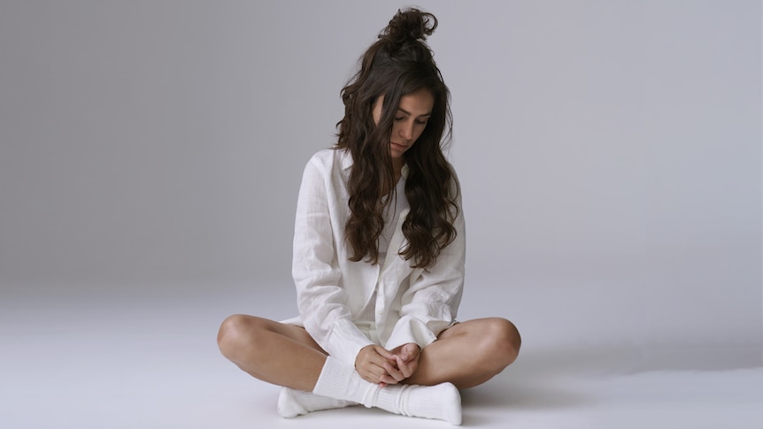 A banner textless version of Amy Shark's 2020 album cover for Cry Forever