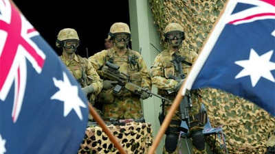 Australian SAS commandos from Holsworthy Barracks which is home to a facility training counter-terrorism forces (2003)