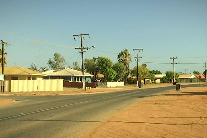 A dusty street in a residential part of the town of Carnarvon