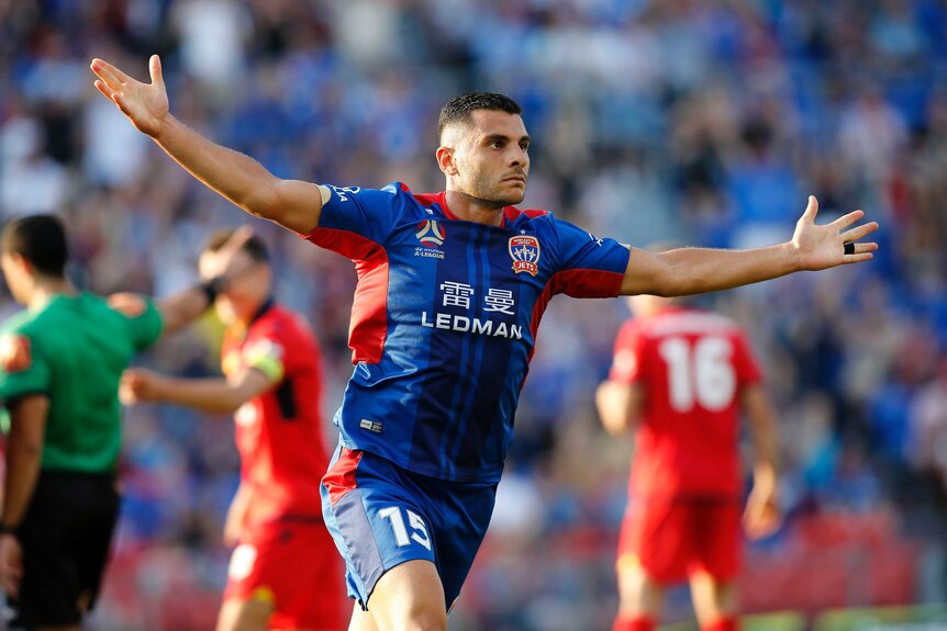 Andrew Nabbout scores for the Jets against Adelaide